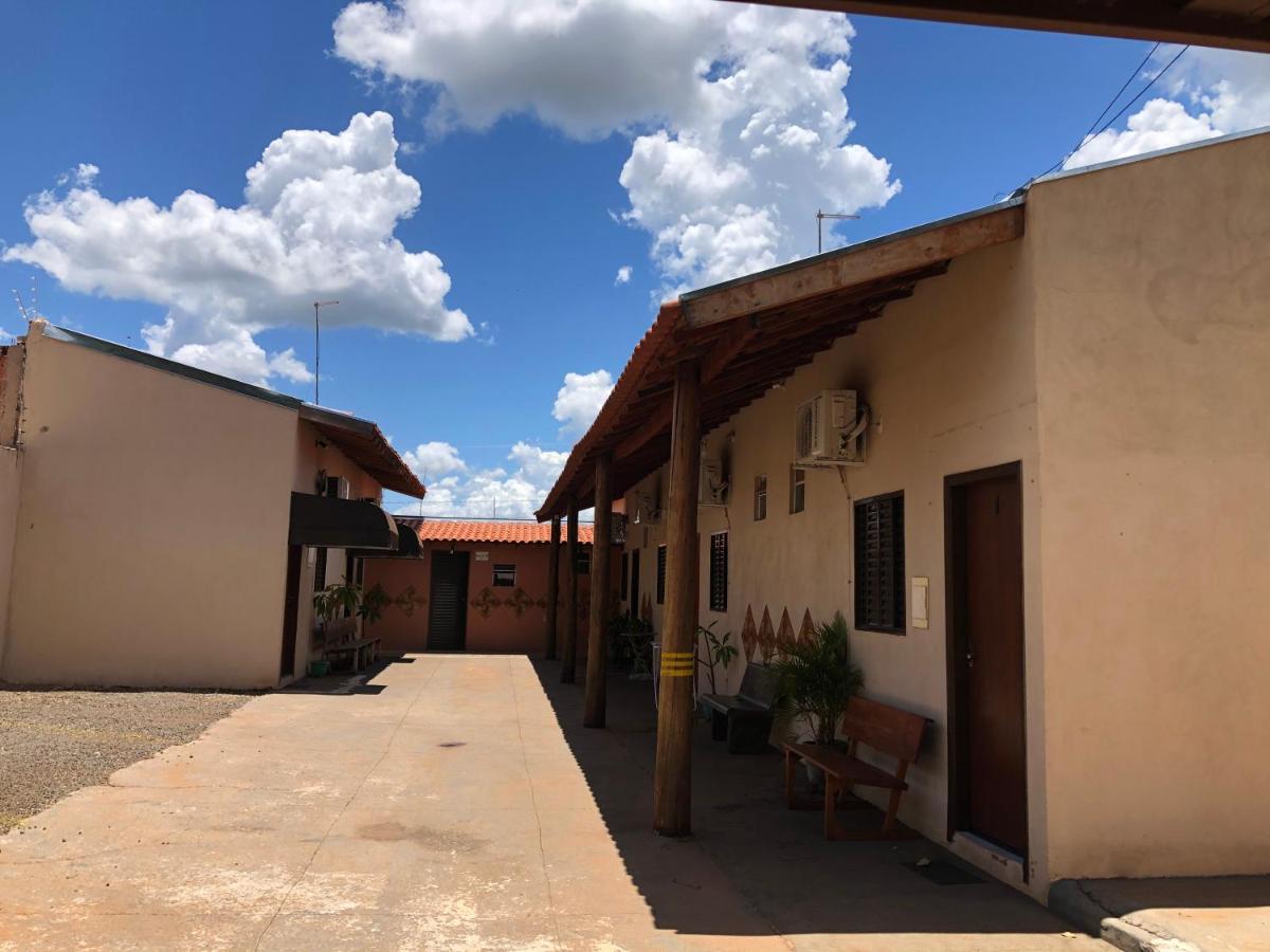 Pousada Colorado Olímpia Exterior foto